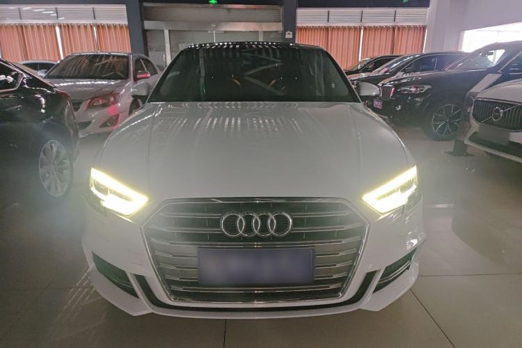 Used Audi A3 2020 Limousine 35 TFSI Fashion Edition China VI Emission Standard