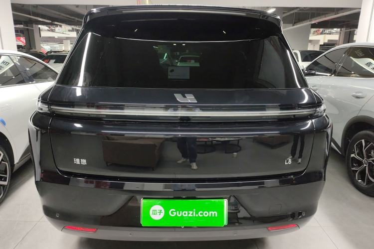 Used Li Auto L8 2023 Pro Model
