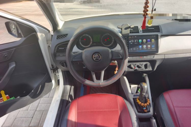 Used Skoda Fabia 2017 1.4L Automatic Car Enjoy Edition
