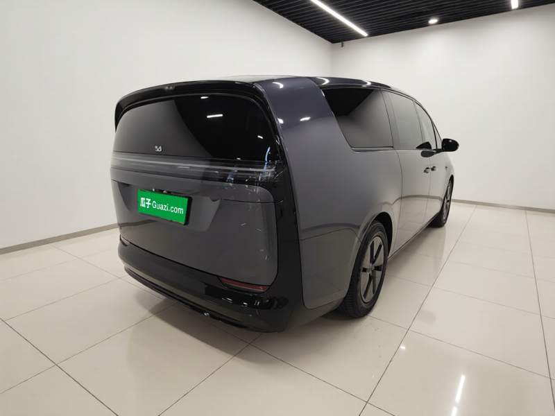 Used Li Auto MEGA 2024 Ultra Model — 6