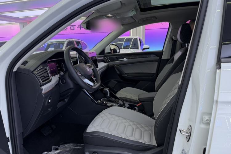 Used Volkswagen Tayron 2023 280TSI Two-Wheel-Drive Luxury Plus Advanced Version