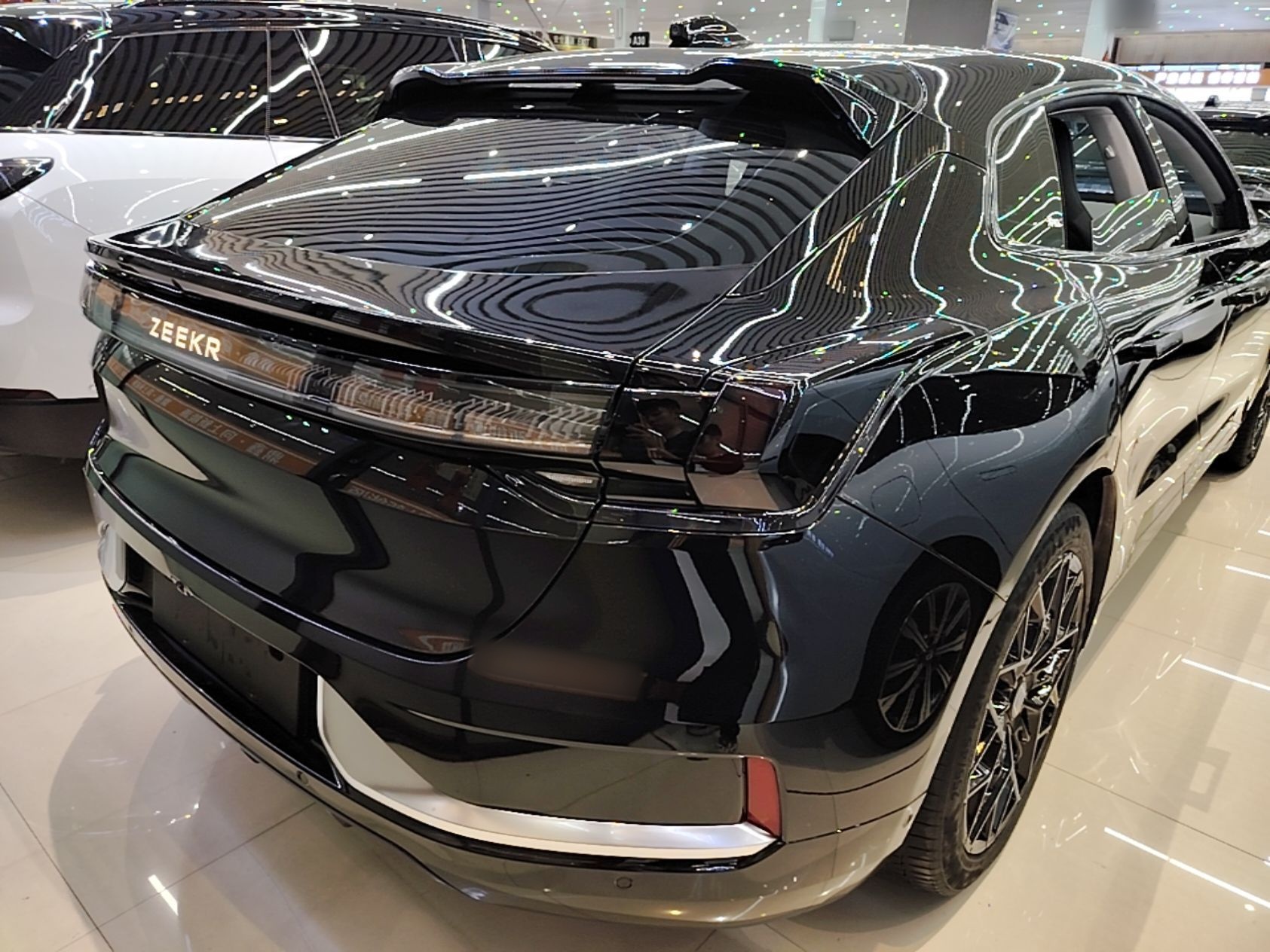 Zeekr 001 2023 WE Edition 86 kWh — снимка 5