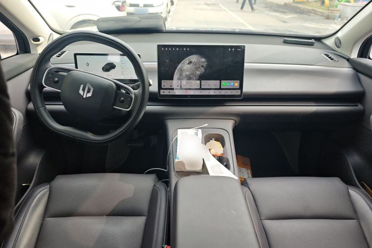 Used Leapmotor C16 2024 Range-Extended 200 Luxury Edition