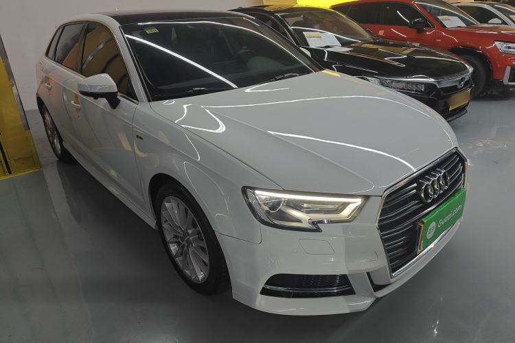 Used Audi A3 2018 30th Anniversary Edition Sportback 35 TFSI Fashion Model
