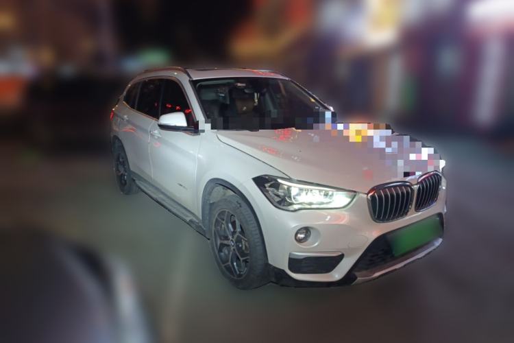 Used BMW X1 2018 sDrive18Li Luxury Model Front Right 45 Deg