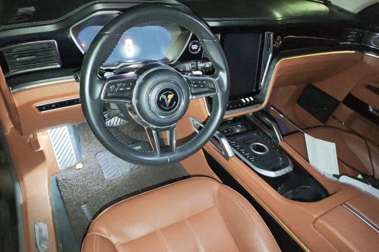 Used Zotye T700 2017 1.8T Dual-Clutch Prestige Model
