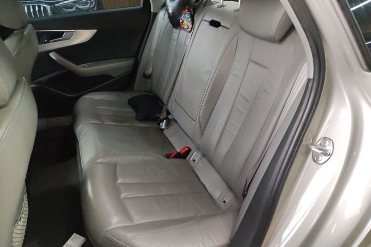 Used Audi A4L 2018 30th Anniversary Edition 40 TFSI Fashion Model