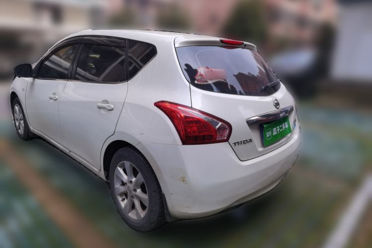 Used Nissan Tiida 2014 1.6L CVT Cool Cafe Edition Rear Left 45 Deg