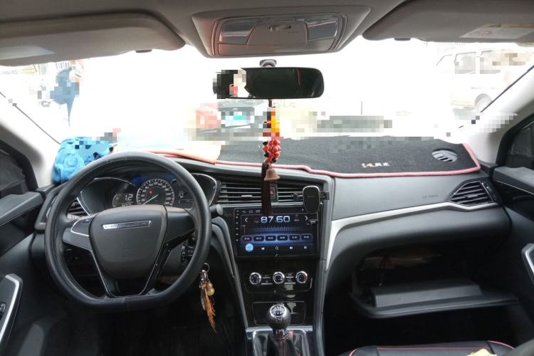 Used Venucia D60 2019 100 000 Glory 1.6L Entry Manual ChenShang Edition China VI