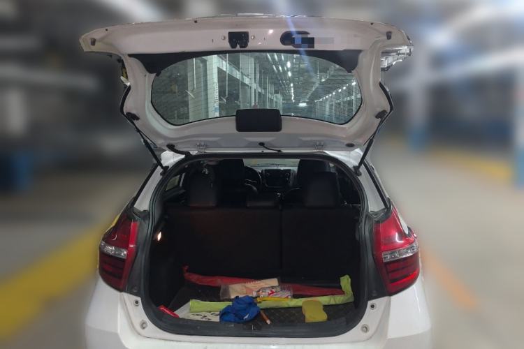 Used Toyota YARiS L Zhi Xuan 2016 Revised 1.5E CVT Charming Edition
