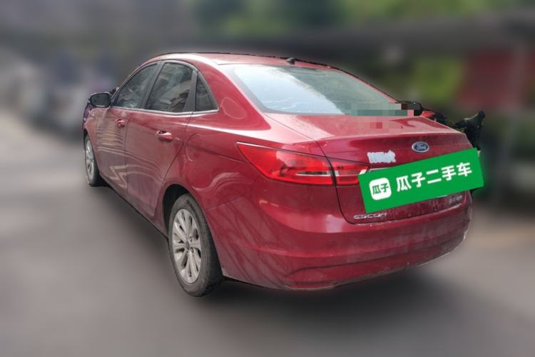 Used Ford Escort 2015 1.5L Automatic Fashion Model