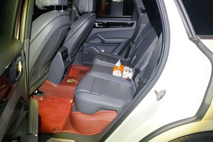 Used Porsche Cayenne E-Hybrid 2021 Cayenne E-Hybrid 2.0T