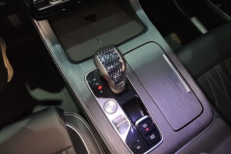 Used GAC Trumpchi GS8 2025 Linghang Series 2.0 TGDI Two-Wheel-Drive Luxury Edition 5 Seats