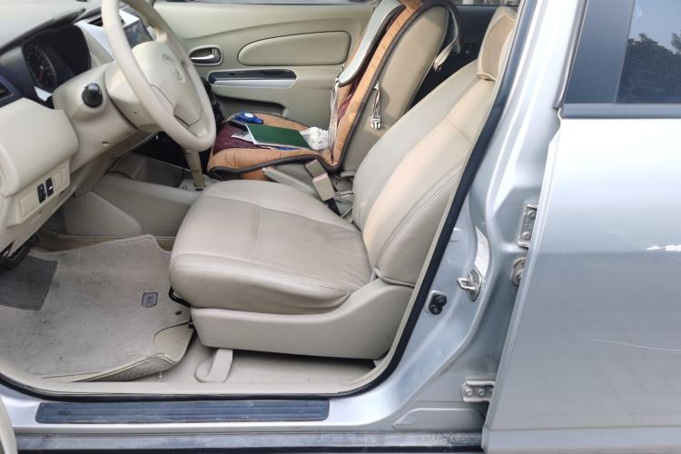 Used Venucia D50 2012 1.6L Automatic Prestige Edition
