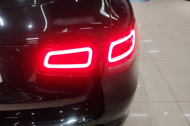 Used Mercedes-Benz GLC 2021 GLC 260 L 4MATIC Dynamic Edition
