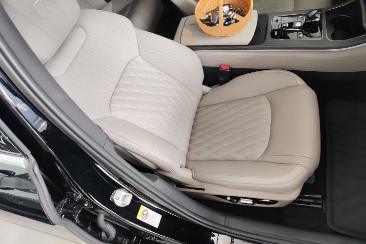 Used BYD Han 2025 EV with 701 km of Laser Radar-Enabled Intelligent Driving