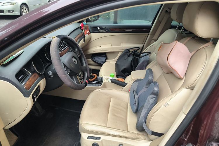 Used Skoda Superb 2013 1.8TSI Automatic Yashi Edition Left Front Seat