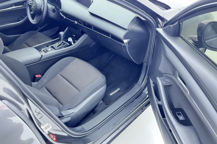 Used Mazda Mazda 3 Axela 2023 2.0L Automatic Zhiqing Edition
