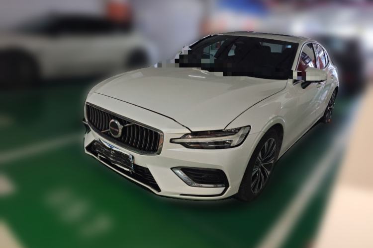 Used Volvo S60 2024 B4 Zhiyuan Luxury Edition