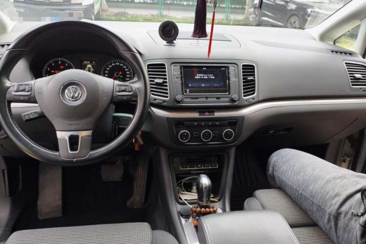 Used Volkswagen Sharan 2013 1.8TSI Standard Model