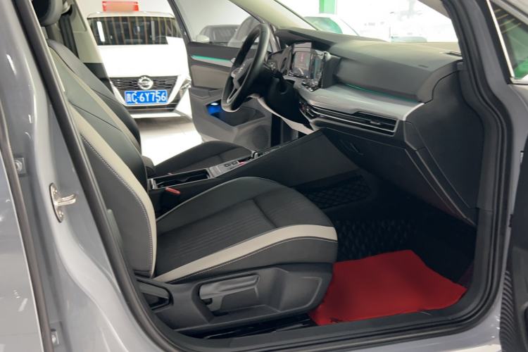 Used Volkswagen Golf 2021 280TSI DSG Pro Interior 3