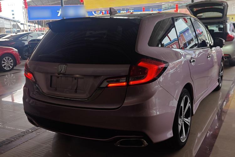 Used Honda Jade 2017 210 TURBO CVT Luxury Edition 5 Seats