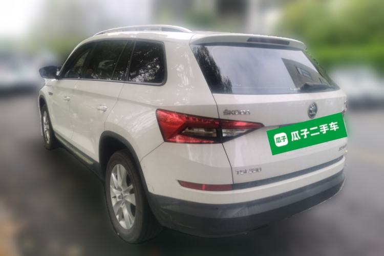 Used Skoda Kodiaq 2018 Facelifted TSI330 5-Seater Two-Wheel-Drive Comfort Edition Rear Left 45 Deg