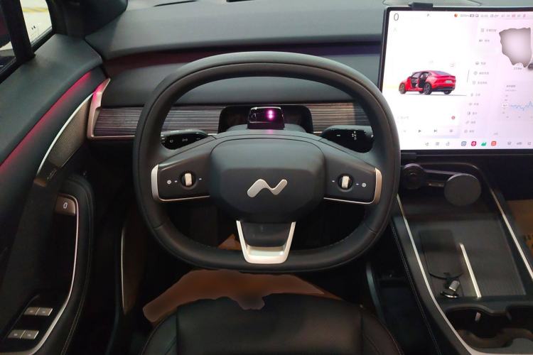 Used ONVO L60 2024 60 kWh Rear-Drive Version