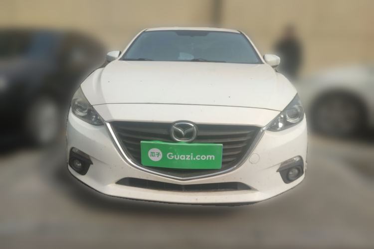 Used Mazda 3 Axela 2016 Sedan 1.5L Automatic Comfort Model