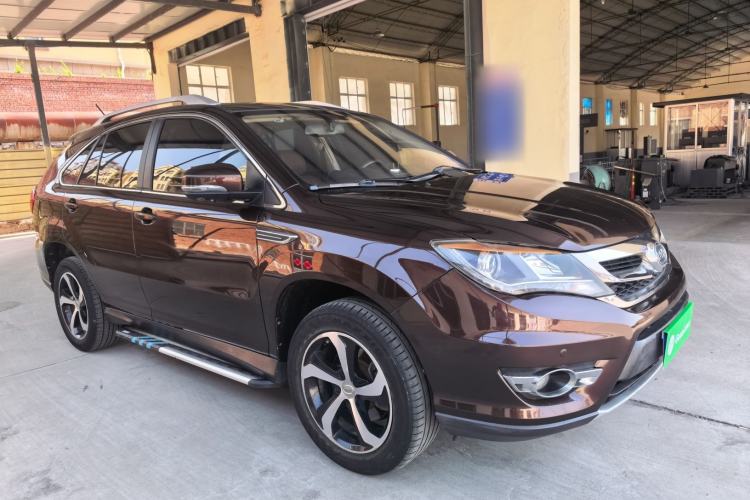 Used BYD S7 2016 2.0T Automatic Prestige Edition
