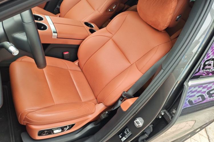 Used Li Auto L8 2023 Air model
