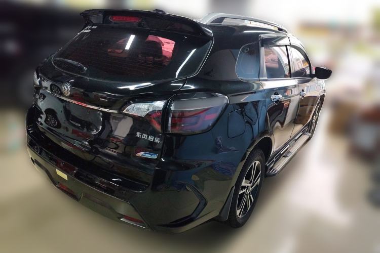 Used Venucia T70 2018 2.0L CVT Smart Enjoyment Version
