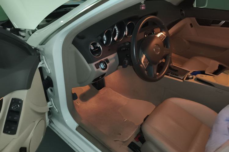 Used Mercedes-Benz C-Class 2011 C 200 CGI Elegant Model