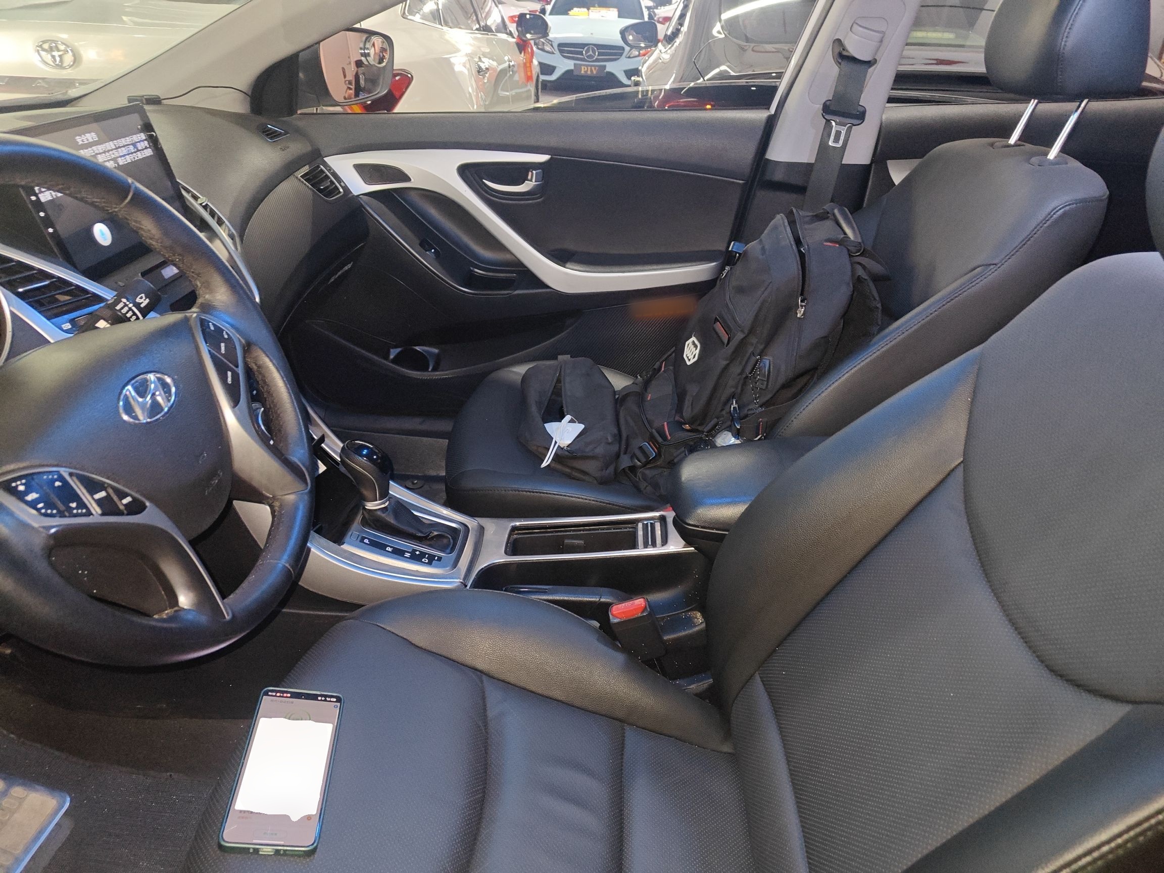 Interior delantero