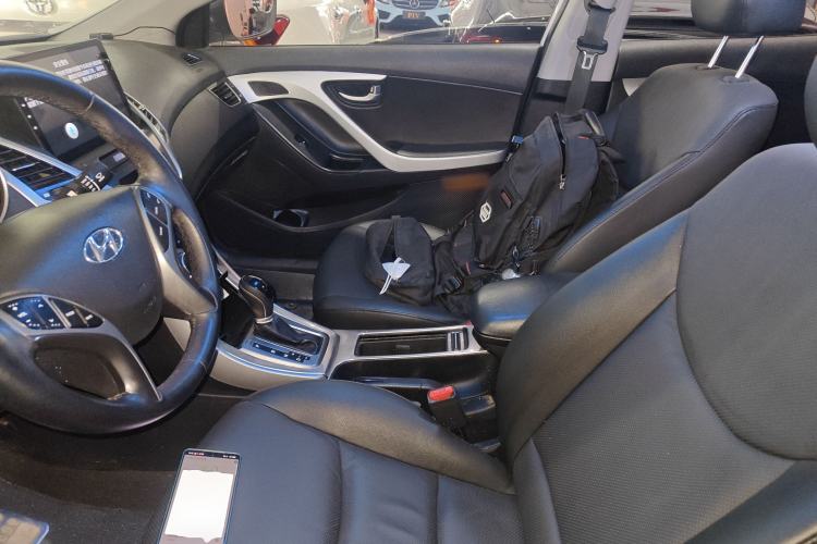 Used Hyundai Elantra (5th Generation / Langdong) 2015 1.6L Automatic Luxury Model Left Front Seat