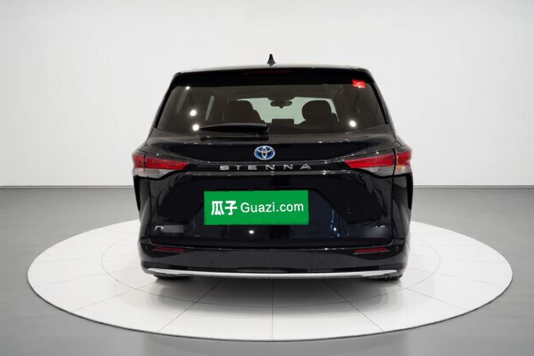 Used Toyota SIENNA 2021 2.5L Hybrid Comfort Edition Exterior 4