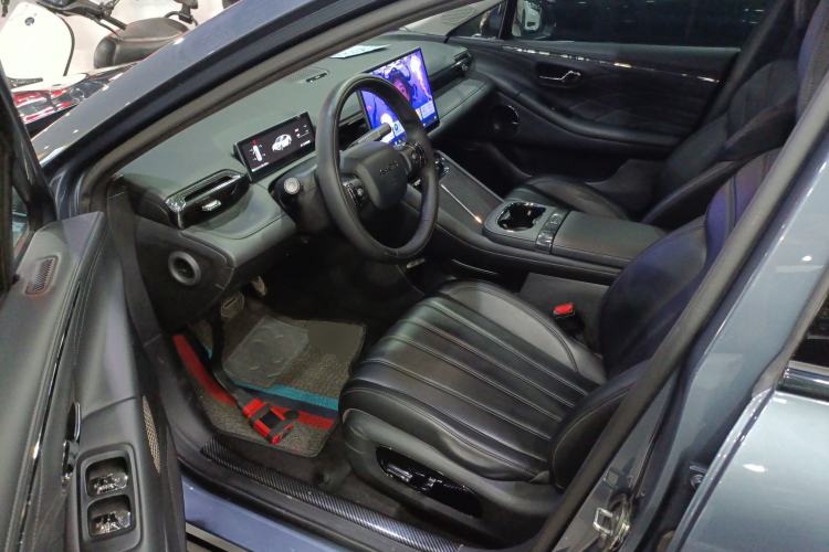 Used AION RT 2025 650 Zhijihao Edition
