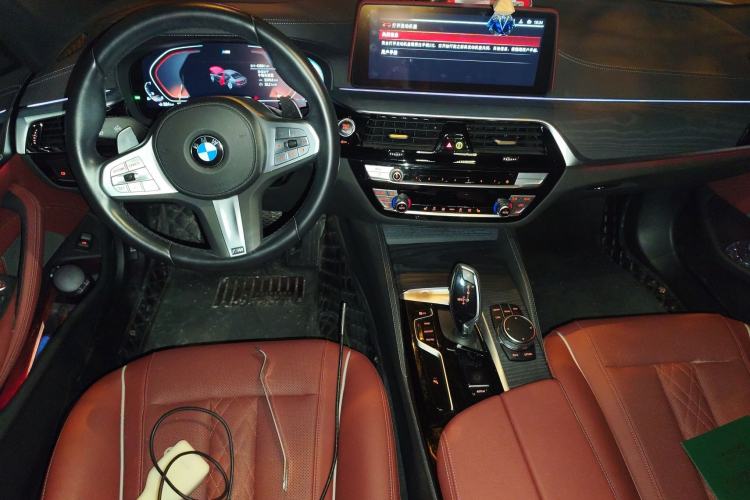 Used BMW 5 Series 2023 530Li Leading Model M Sport Package