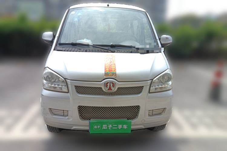Used BAIC Weiwang 306 2014 1.2L Value Edition Van Comfort Type 5 Seats A12 China IV Emission Standard
