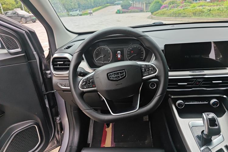 Used Geely Auto Coolray 2019 260T DCT Knight China V Standard Steering Wheel