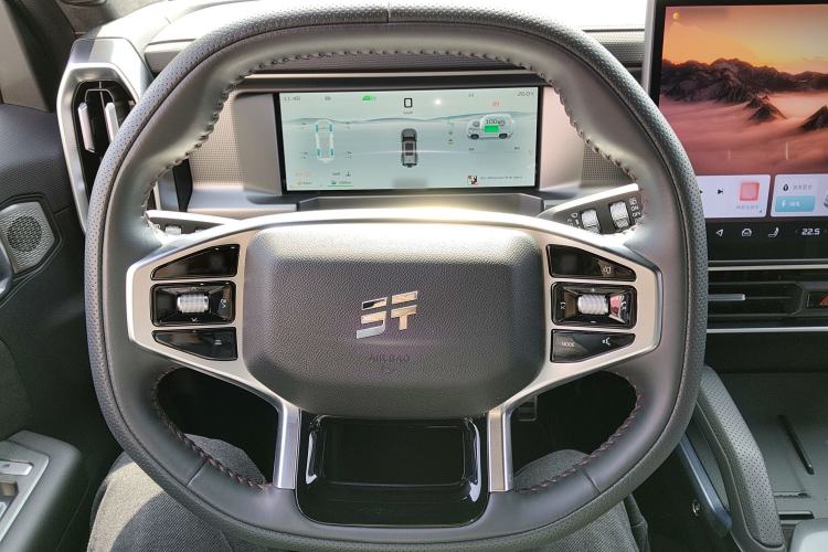 Used JETOUR Traveler C-DM 2024 C-DM 208KM Mountain & Wilderness Edition
