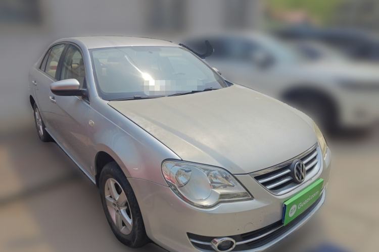 Used Volkswagen Bora 2011 1.6L Manual Fashion Edition Front Right 45 Deg