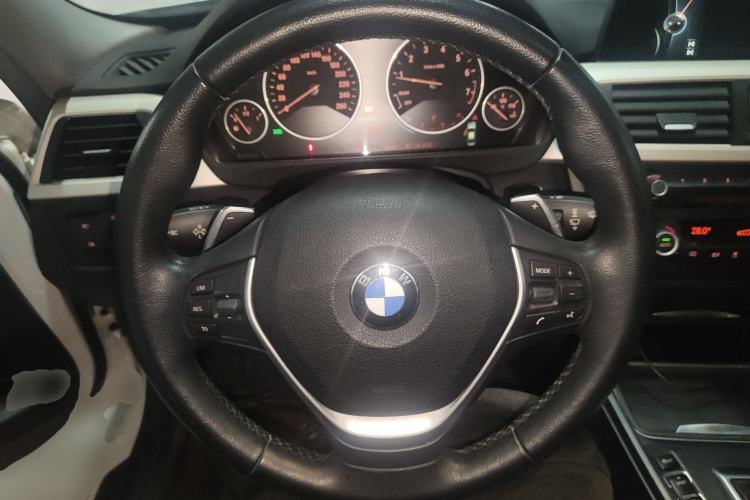 Used BMW 3 Series 2014 328Li Fashion Model
