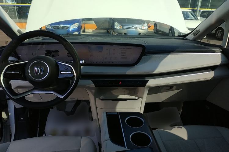 Used Buick GL8 New Energy 2024 Lu Zun Deluxe Edition 7-Seater
