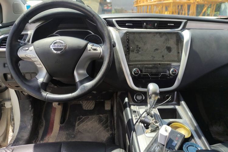 Used Nissan Murano 2019 2.5L XE Two-Wheel Drive Elite Version China V Standard Center Console