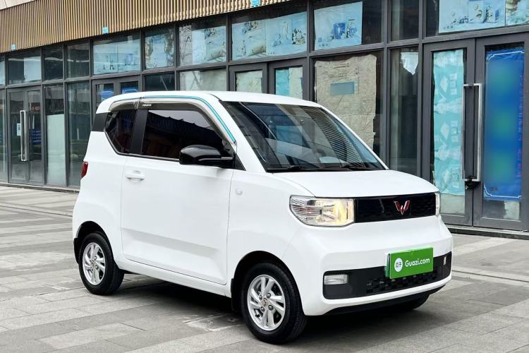 Used Wuling Hongguang MINIEV 2020 Freedom Version Lithium Iron Phosphate Front Right 45 Deg