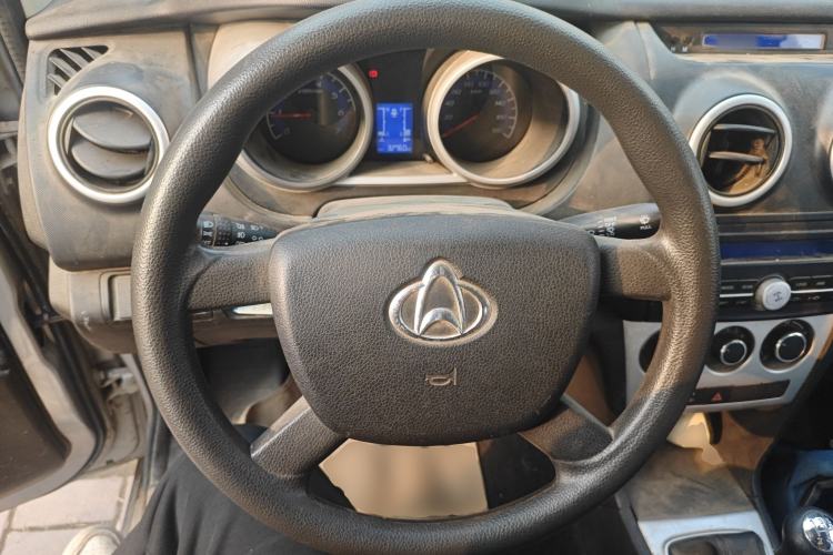 Used CHANGAN KAICHENG Ounuo S 2014 1.5L Base Version Steering Wheel