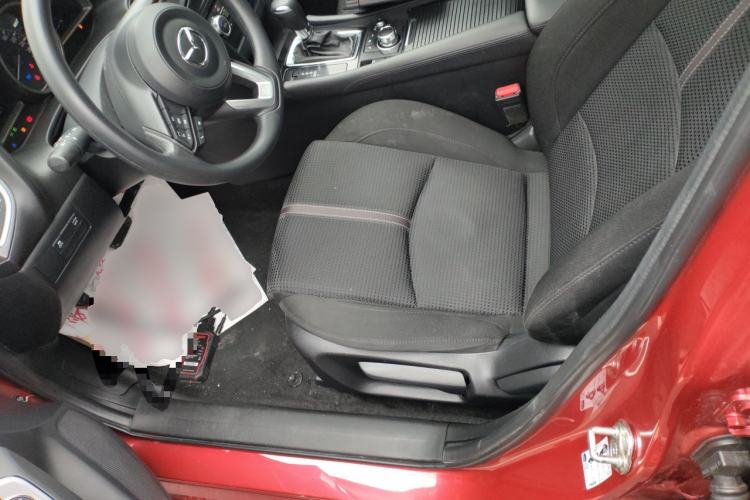 Used Mazda 3 Axela 2017 Hatchback 1.5L Automatic Luxury Model Emission Standard China V Left Front Seat