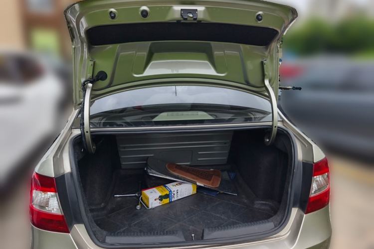 Used Skoda Rapid 2013 1.6L Automatic Smart Selection Model Trunk