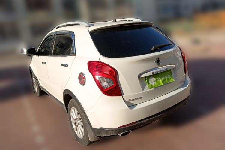 Used SsangYong Korando 2015 2.0L Two-Wheel Drive Manual ZhiZhen Edition Rear Left 45 Deg